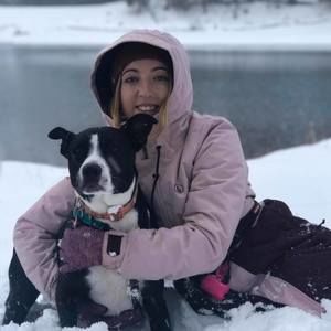 Meet your Posher, Adellyna